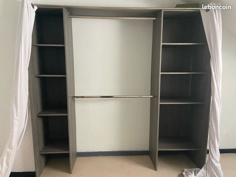 Dressing (image 1)