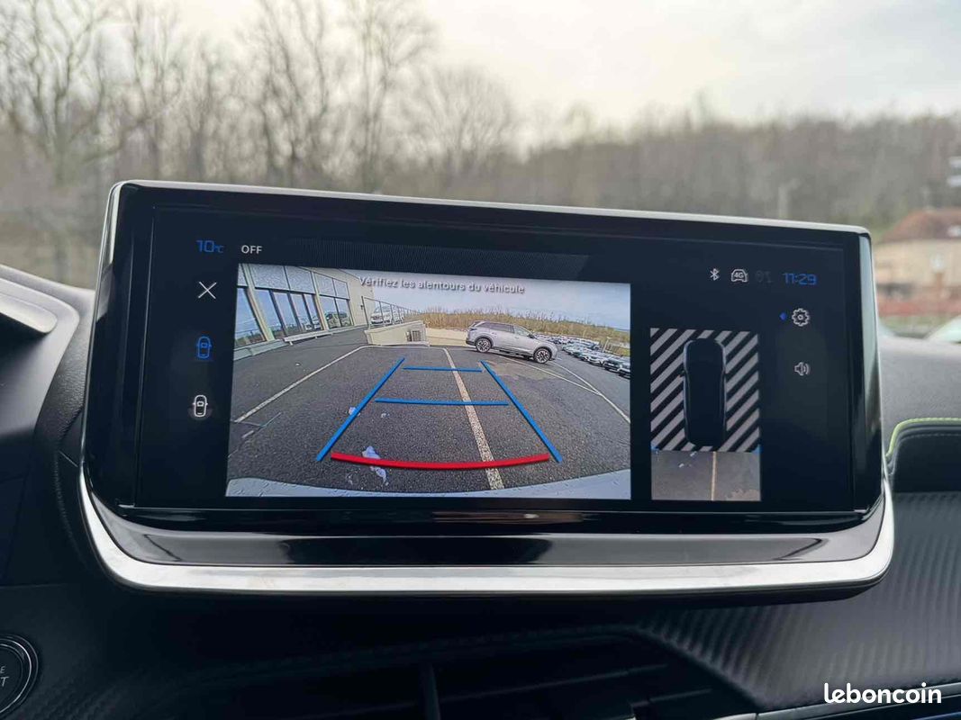 Peugeot 2008 1.2 HYBRID 145CH GT E-DCS6 (image 15)