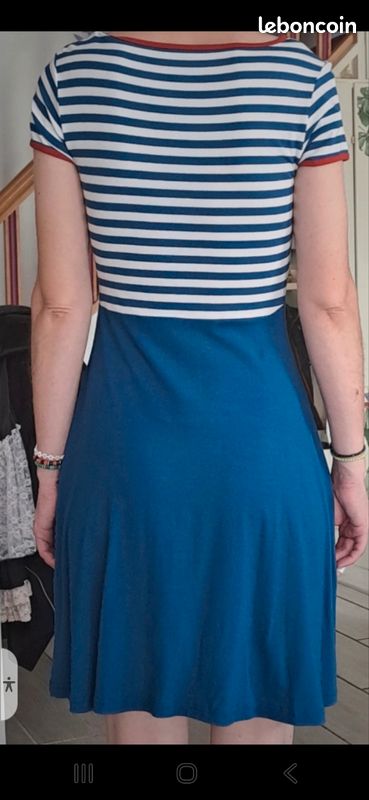 Robe (image 2)