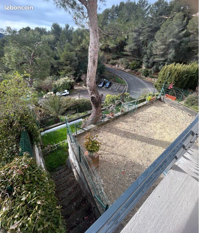 Maison 5 pièces 95 m² · à La Trinité · 95 m² · 380 000 €