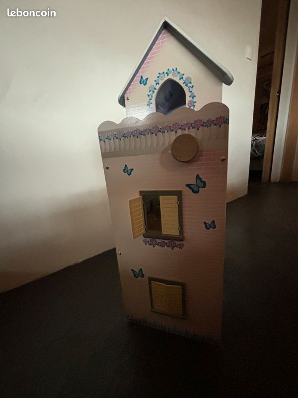 Vend maison de poupées en bois (image 2)