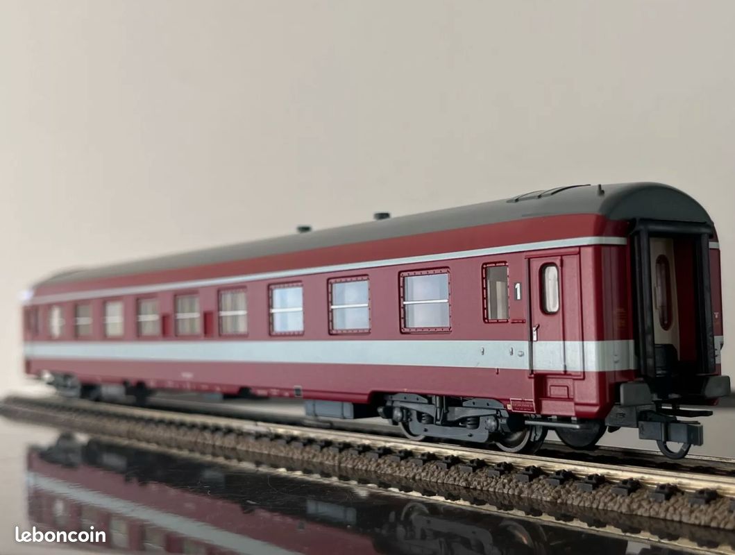 Roco 44087 - Coffret 4 Voitures Capitole, ép IIIb SNCF en HO, état neuf vitrine | eBay