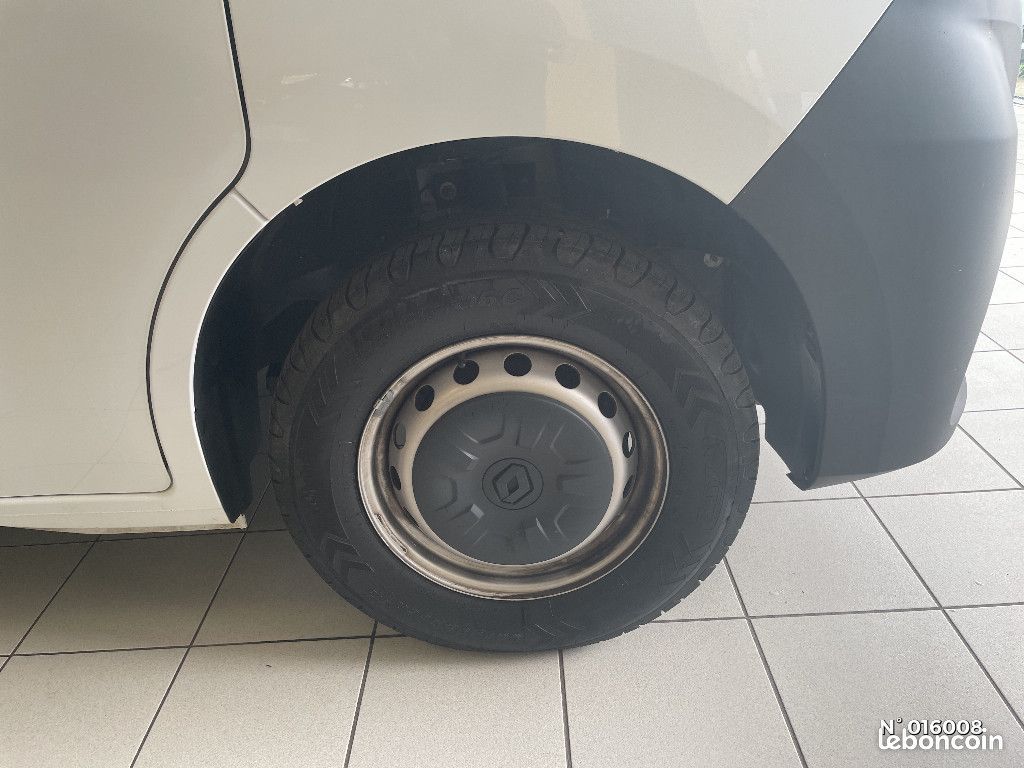 Renault Master FOURGON FGN TRAC F3500 L2H2 BLUE DCI 135 CONFORT (image 8)