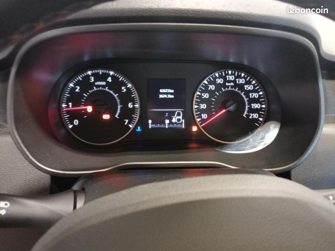 Dacia Duster Blue dCi 115 4x2 Confort (image 22)