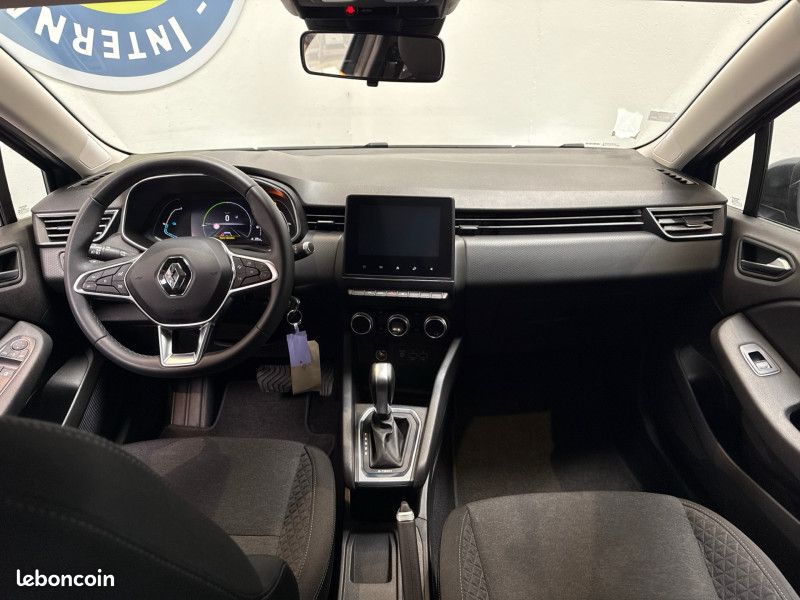 Renault CLIO V 1.6 E-TECH 140CH BUSINESS (image 3)