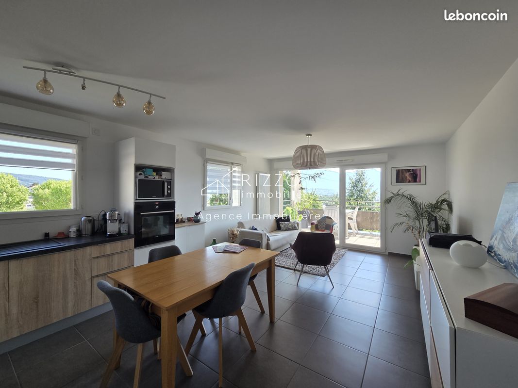 Appartement 3 pièces 65 m² · à Poisy · 65 m² · 410 000 €