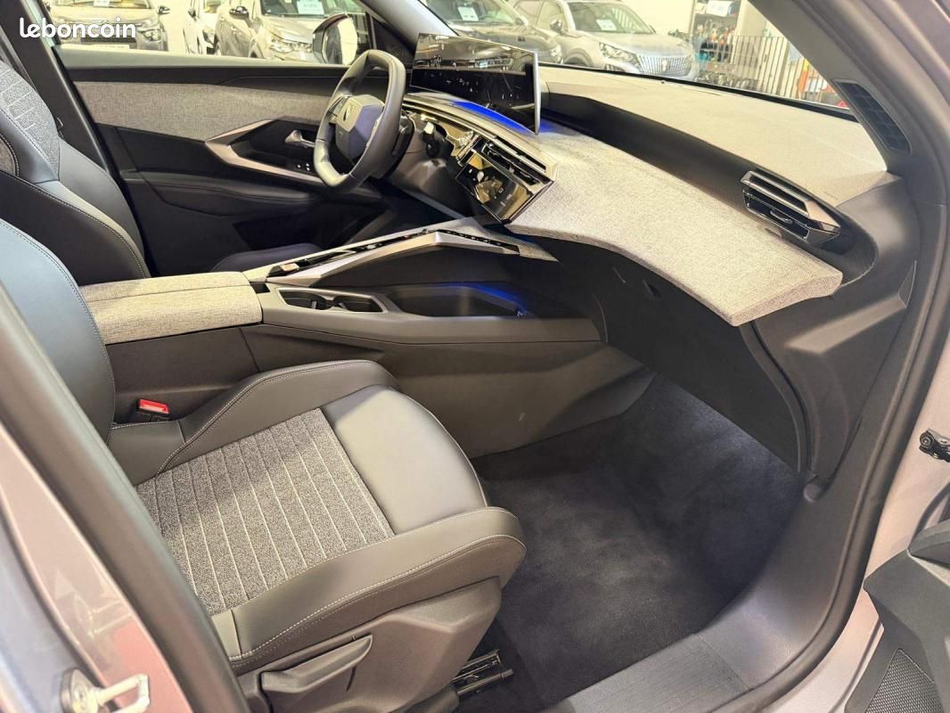 Peugeot 3008 Hybrid 145 e-DCS6 Allure - 21990 EUROS EXPORT ALGERIE TUNISIE MAROC (image 23)