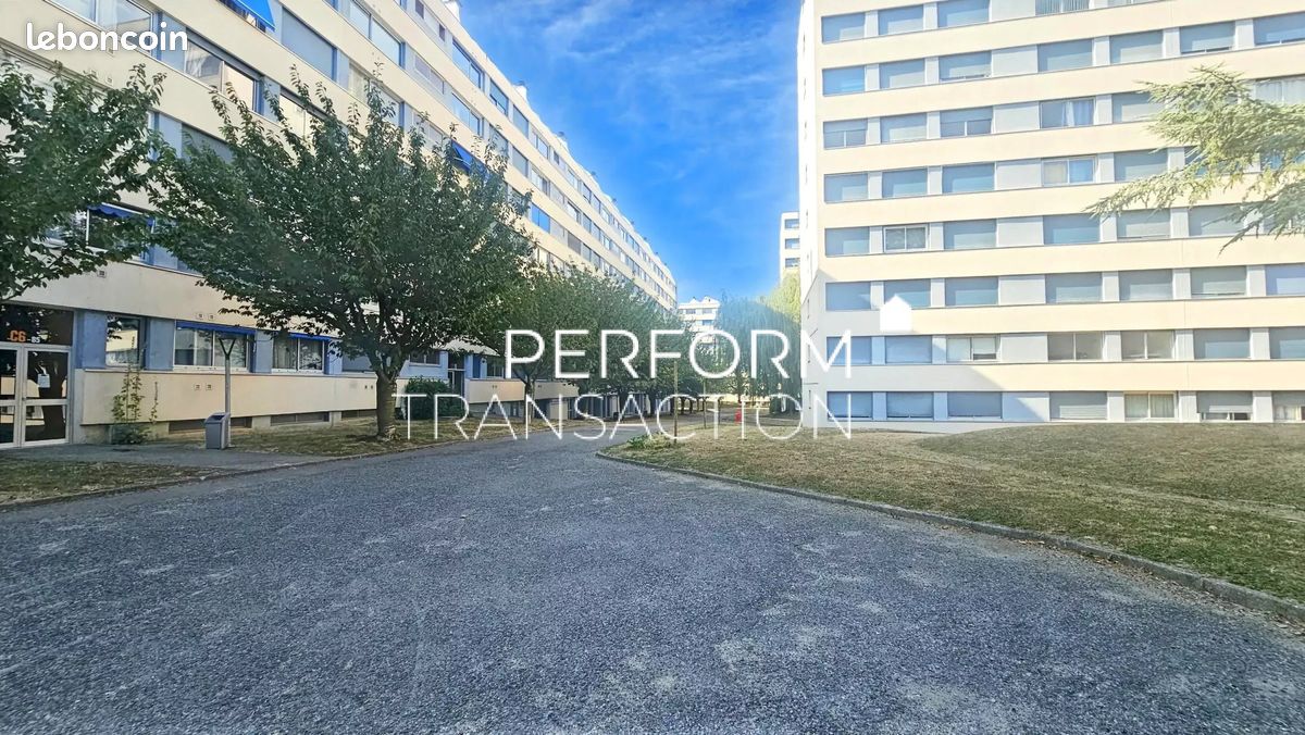 Appartement 4 pièces 74 m² · à Seyssinet-Pariset · 74 m² · 146 500 €
