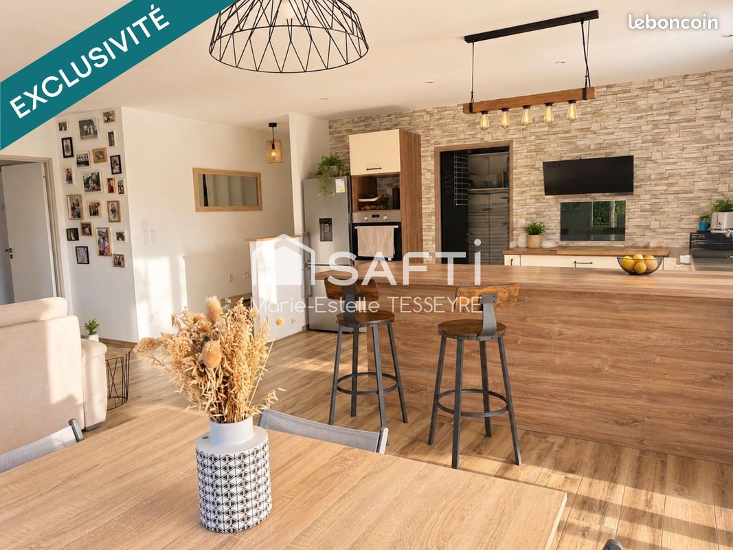 Maison 4 pièces 91 m² · à Saint-Quentin-de-Baron · 91 m² · 260 000 €