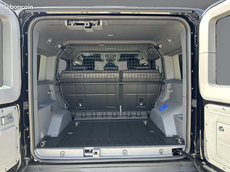 Ineos Grenadier 3.0 Turbo D Utility Wagon Fieldmaster At BLACK ED (image 10)