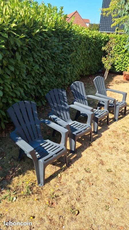 Lot 4 fauteuils de jardin (image 1)