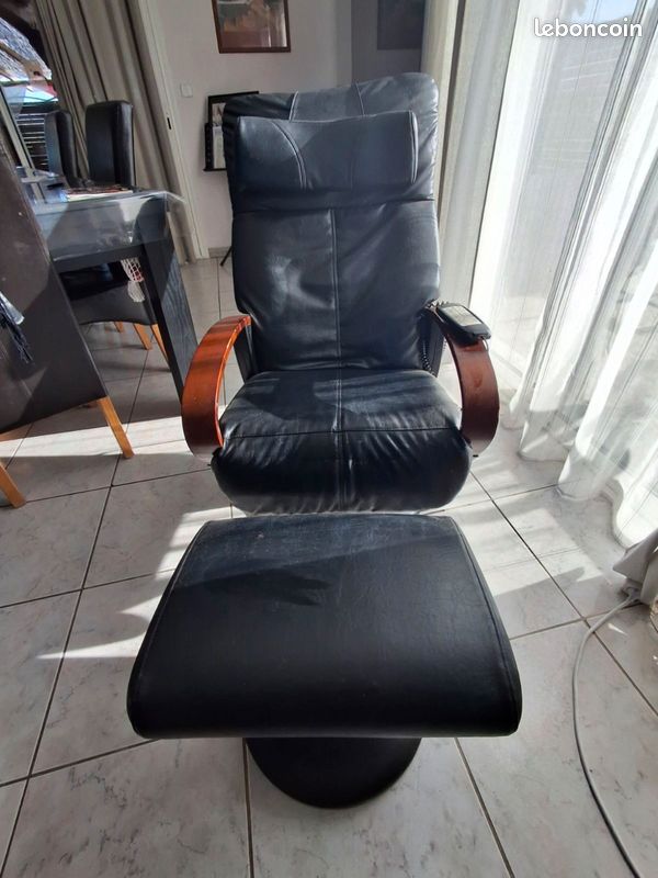 Fauteuil massant électrique (image 1)