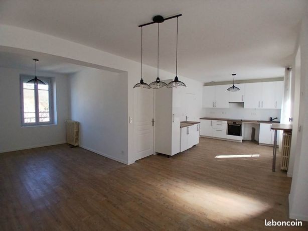 Appartement 2 pièces 64 m²