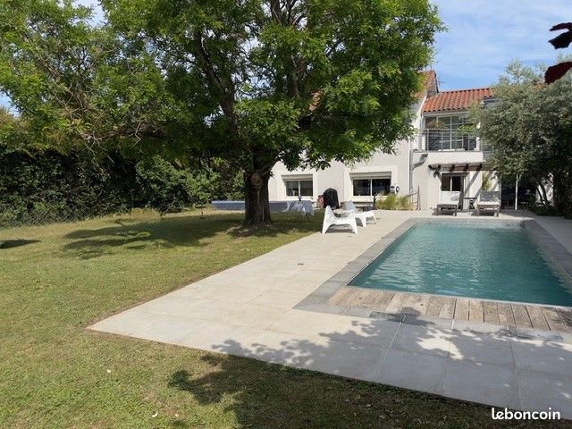 Maison 6 pièces 175 m² · à Charly · 175 m² · 790 000 €