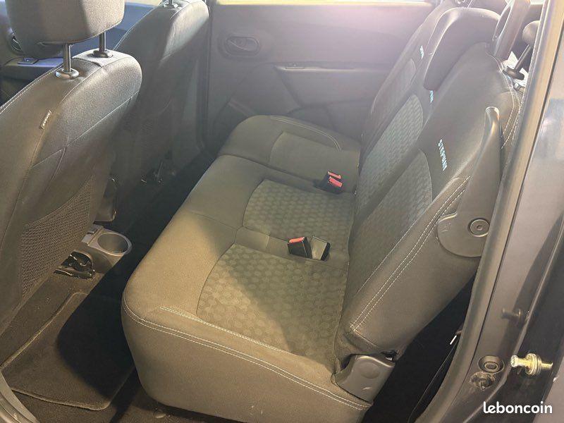 DACIA LODGY TCe 115 7 places Stepway, monospace (image 7)