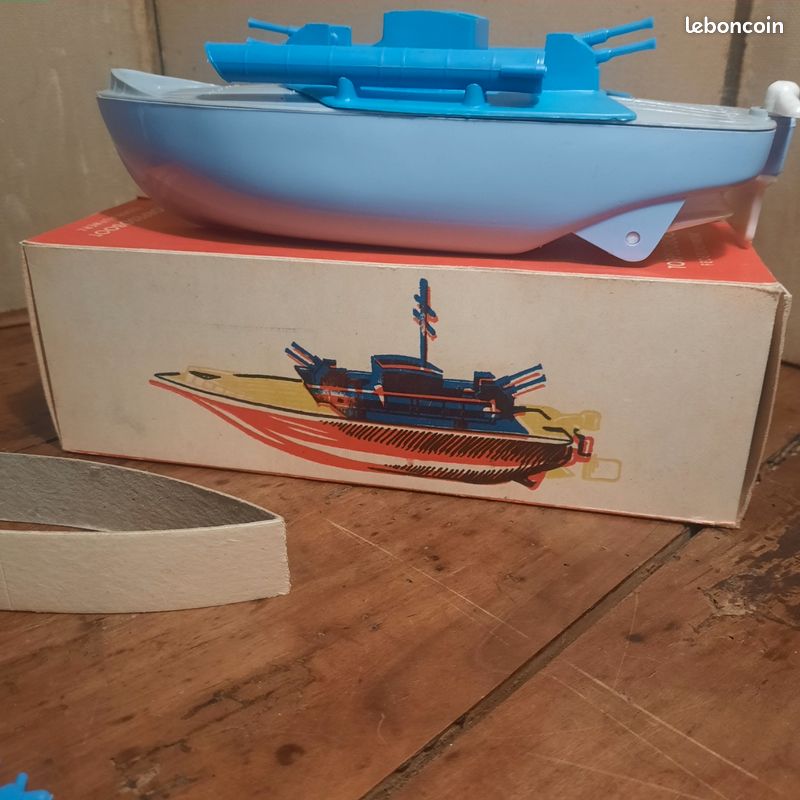 JOUET ANCIEN MÉCANIQUE bateau de bassin CLIM ref 408 - NEUF en boite