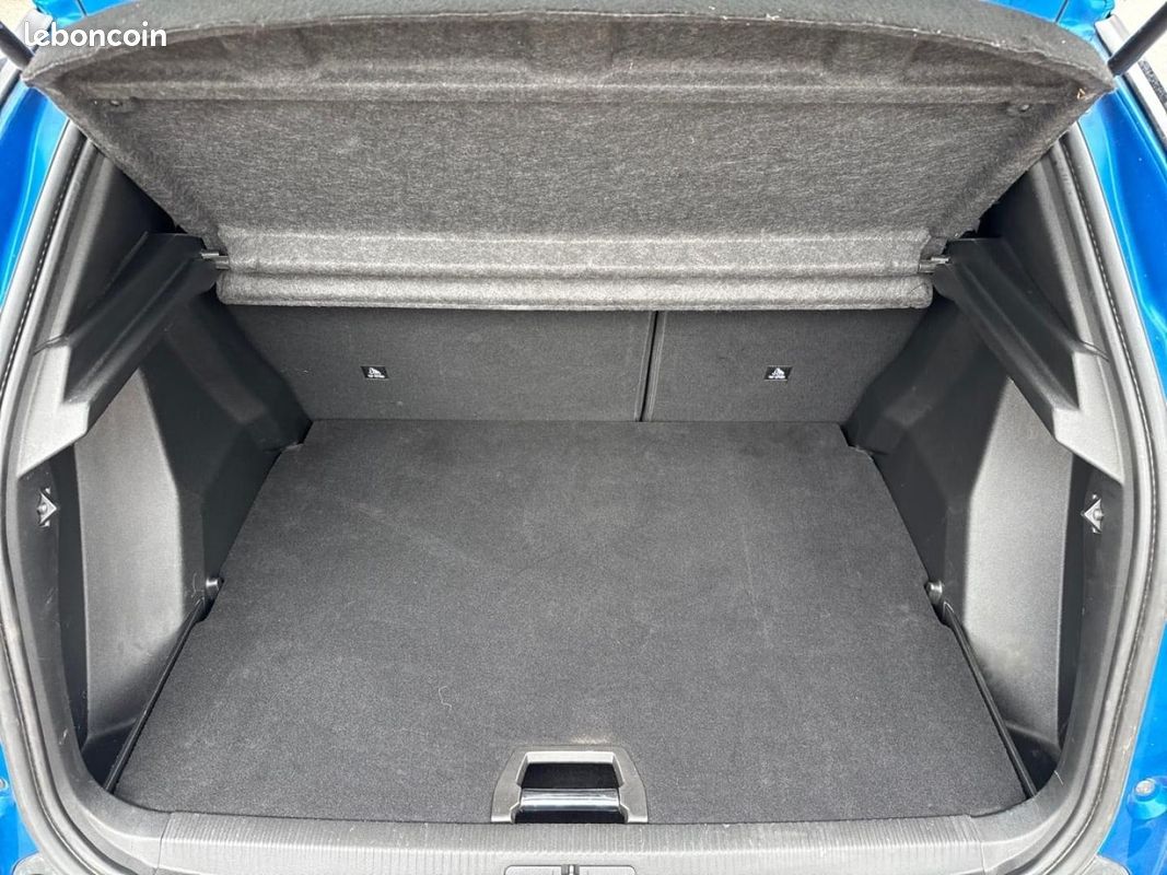 Peugeot 2008 1.2 PureTech 130ch S&S Allure Pack EAT8 (image 6)