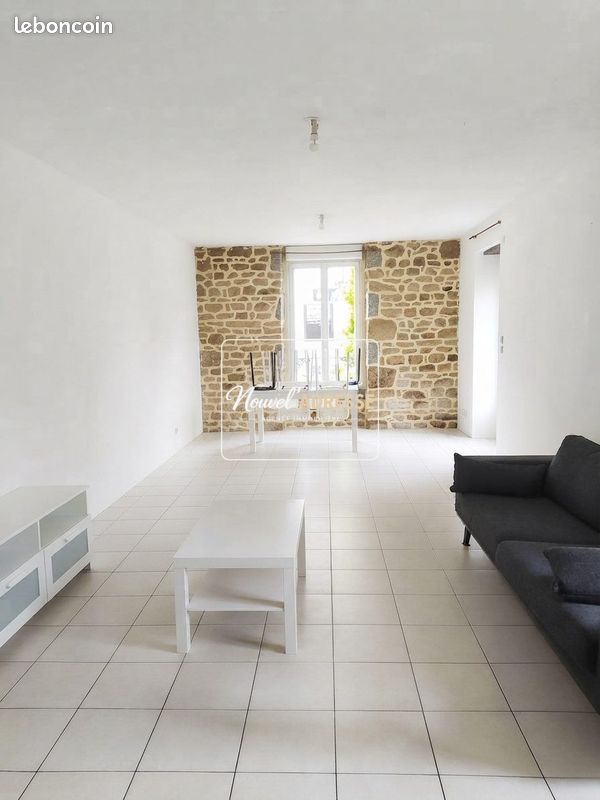 Maison 3 pièces 80 m² · à Maen Roch · 80 m² · 730 €/mois
