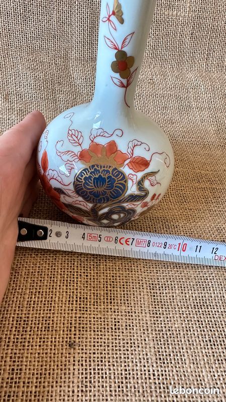 Vase bouteille en porcelaine peint à la main, décor Imari, cachet rouge, 15,5 cm (image 6)