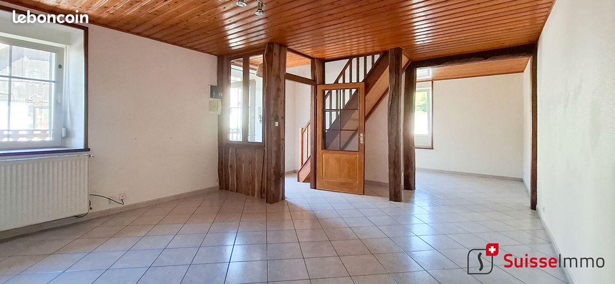Immeuble 8 pièces 196 m² · à Valonne · 196 m² · 150 000 €