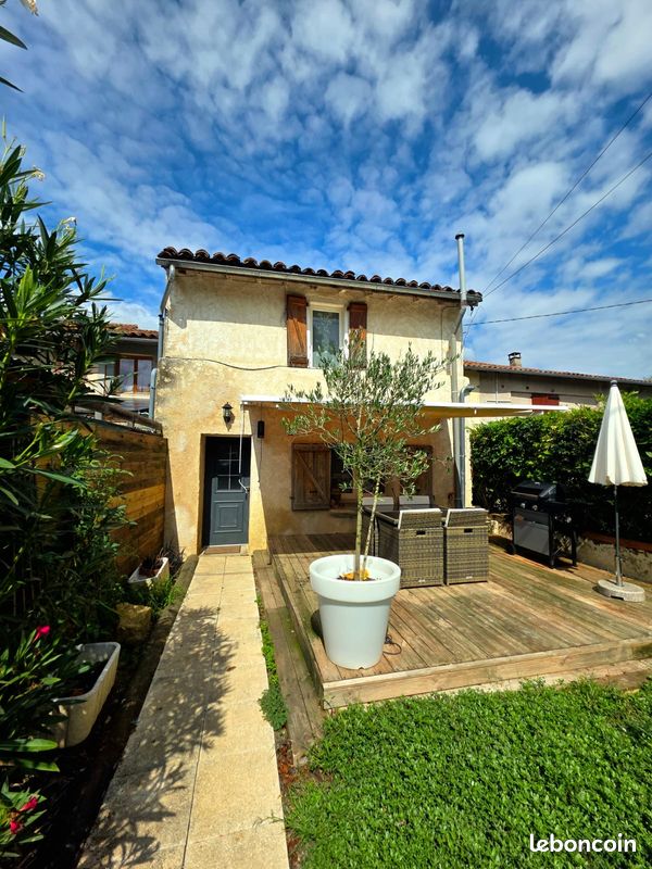 Maison 4 pièces 135 m² · à Carla-Bayle · 135 m² · 170 000 €