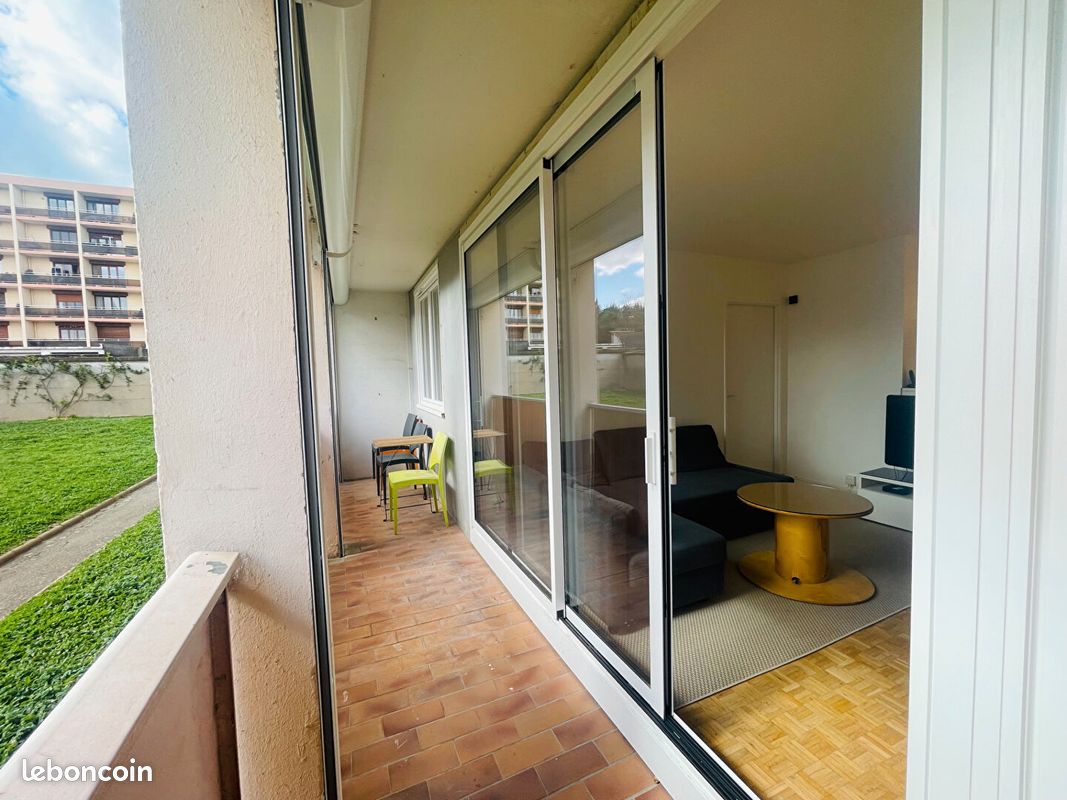 Appartement a louer oullins-pierre-benite - 4 pièce(s) - 65 m2 - Surfyn