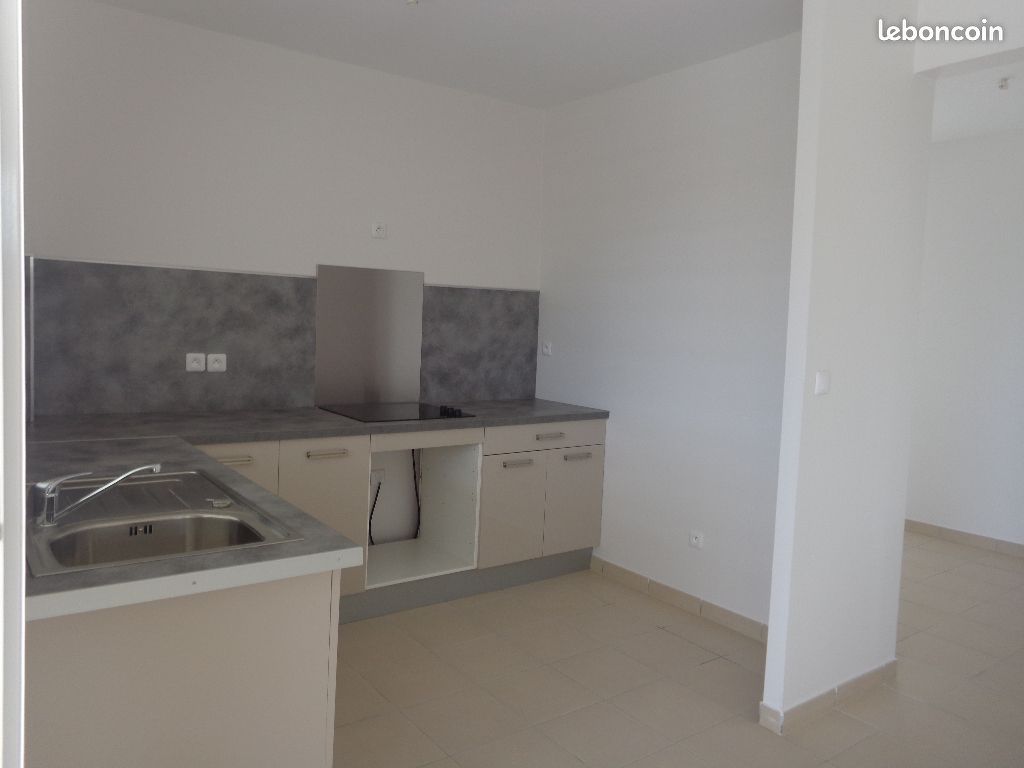 Appartement 3 pièces 54 m² · à Ducos · 54 m² · 863 €/mois