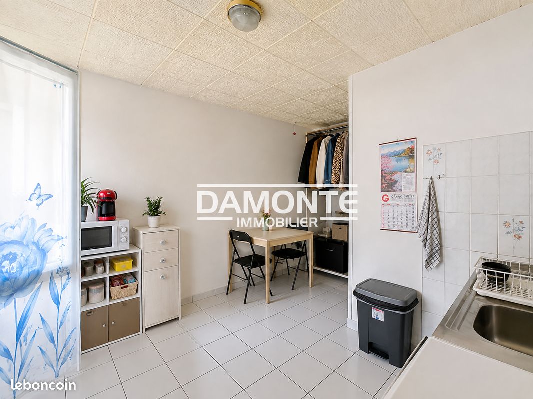 Appartement 1 pièce 22 m² · à Sainte-Savine · 22 m² · 32 000 €