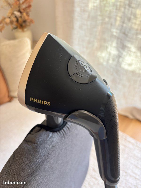 Défroisseur Philips sur pied (image 3)
