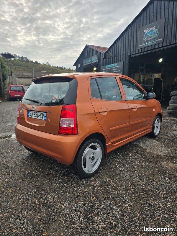 Kia picanto 1.1i 65ch 2 ème main 85 600kms (image 3)