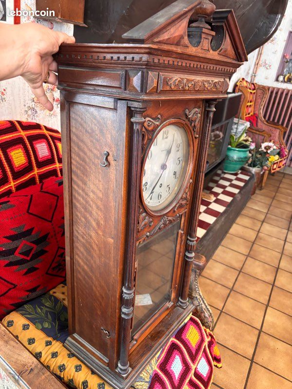 Ancienne horloge à carillon (image 2)