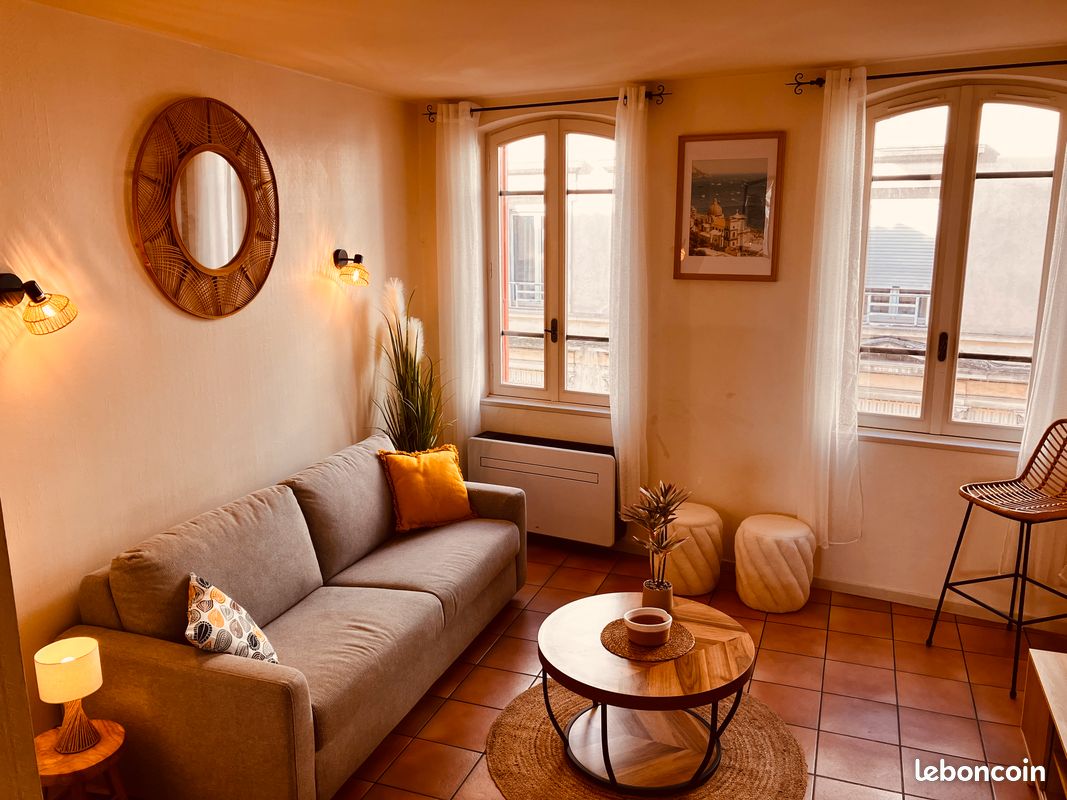 Appartement 3 pièces 65 m² · à Castres · 65 m² · 790 €