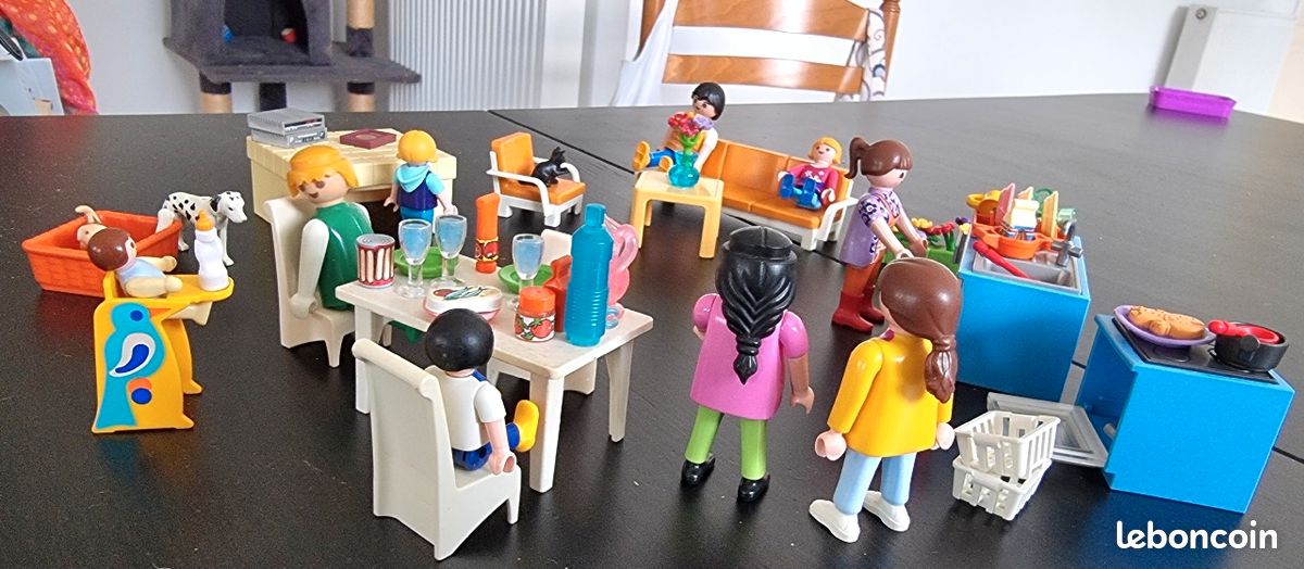 Salle à manger et salon playmobil (image 1)