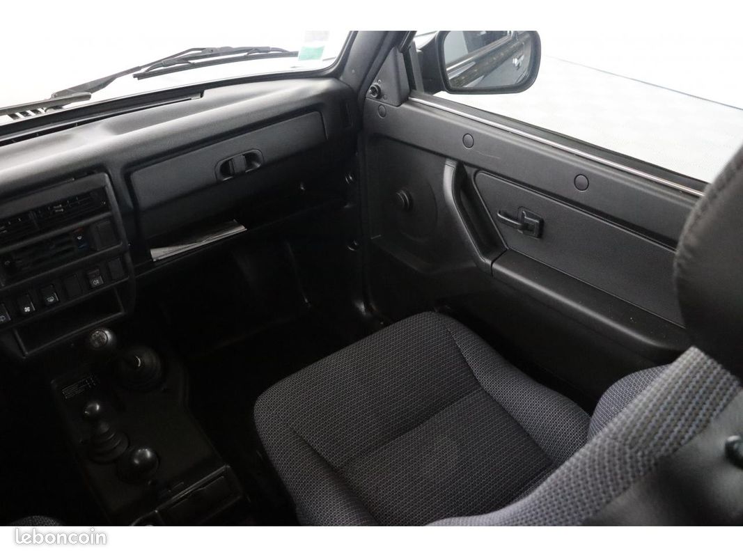 LADA NIVA 1.7i - 81 Utlilitaire (image 15)