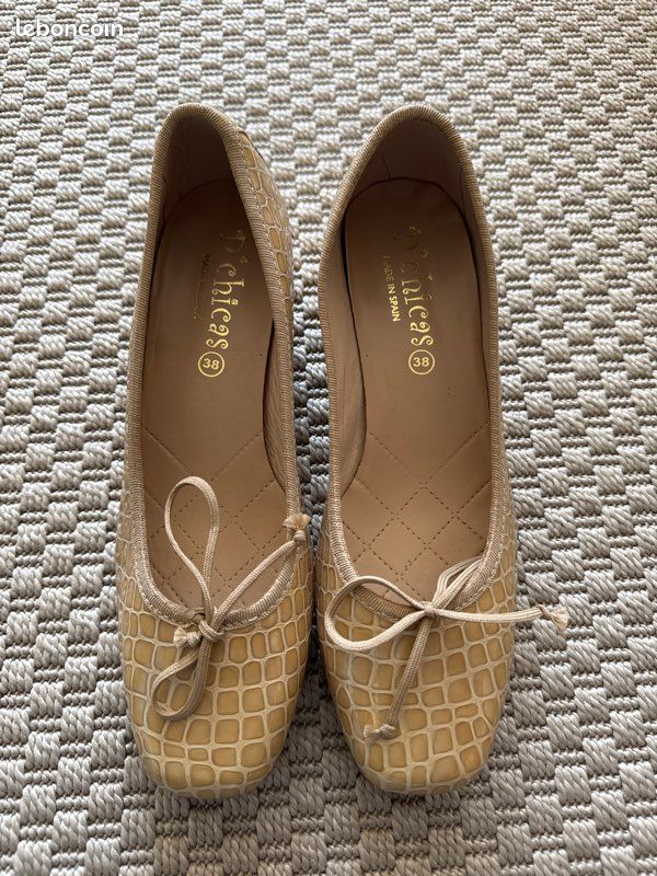 Ballerine talon plat beige Chaussures