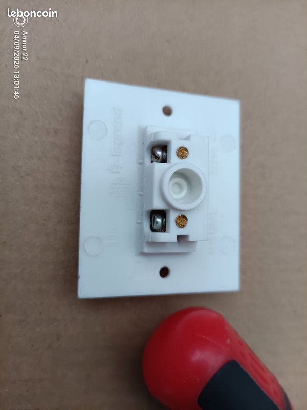 interrupteur legrand | Proche de chez vous