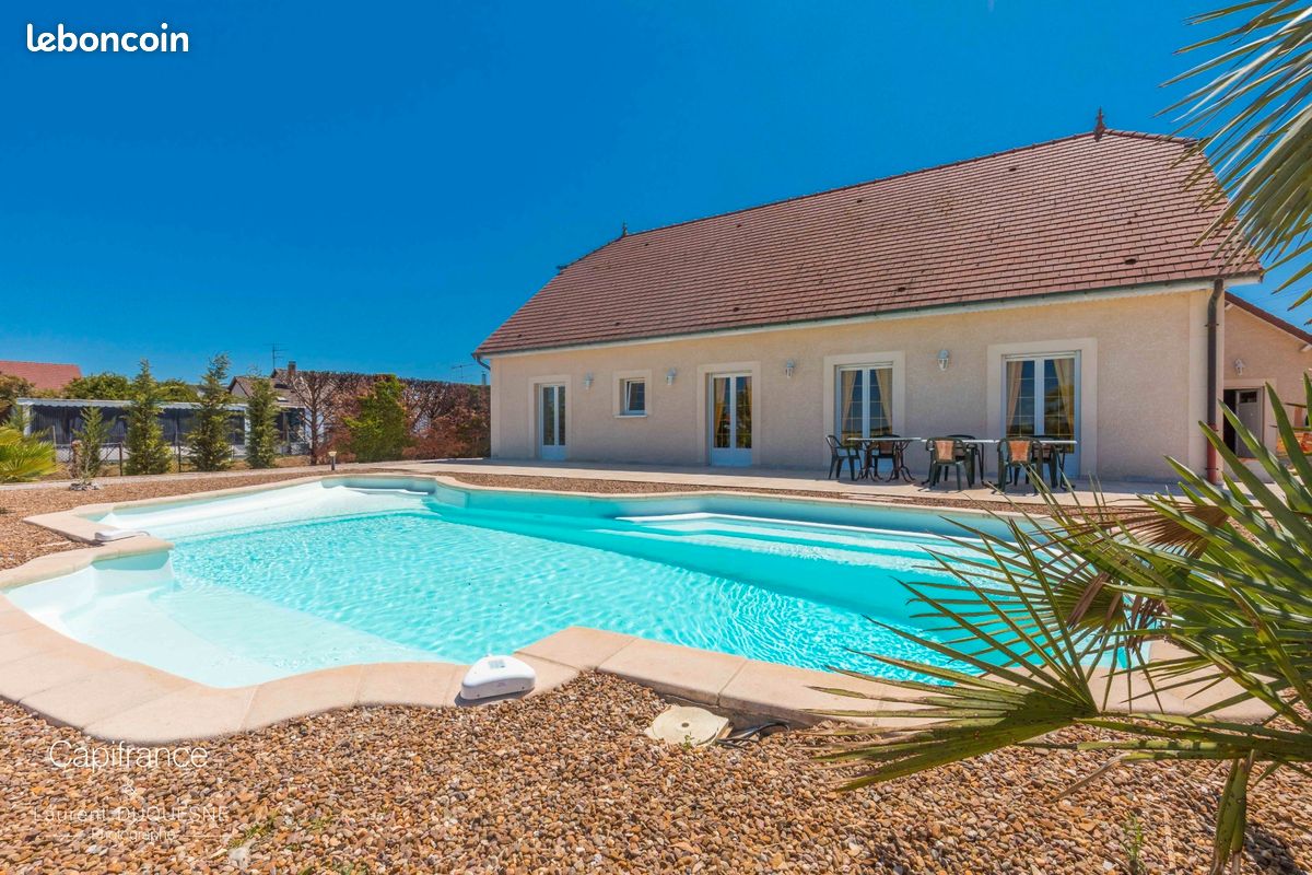 Maison 5 pièces 150 m² · à Longchamp · 150 m² · 369 000 €
