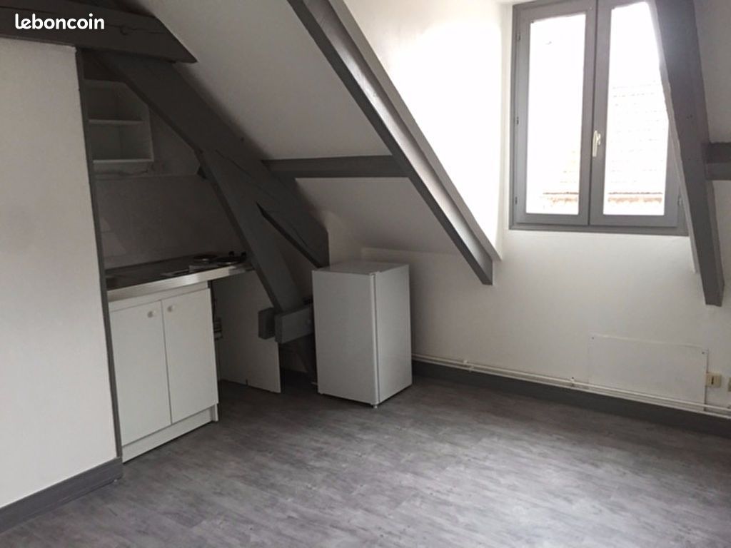 Appartement 1 pièce 13 m² · à Compiègne · 13 m² · 395 €/mois