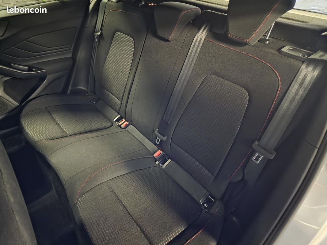 FORD FOCUS 1.0 EcoBoost mHEV - 155 - BVA ST Line (image 13)