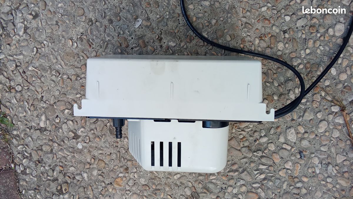 Pompe de relevage clim cassette condensat (image 2)