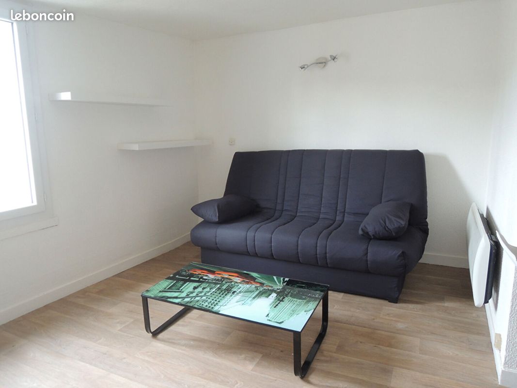 Studio 1 pièce 20 m² - Poitiers 86000 (image principale 0)
