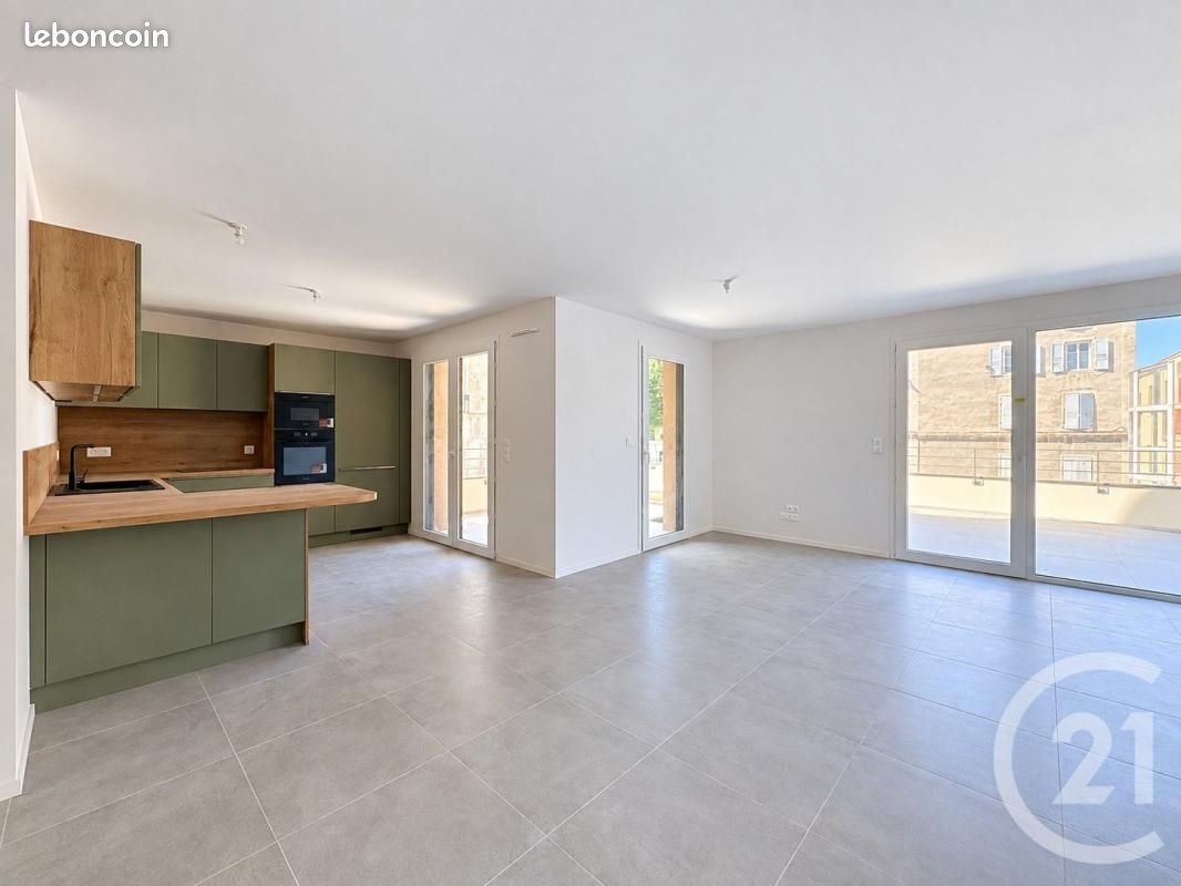 Appartement 5 pièces 108 m² · au Puy-en-Velay · 108 m² · 360 000 €
