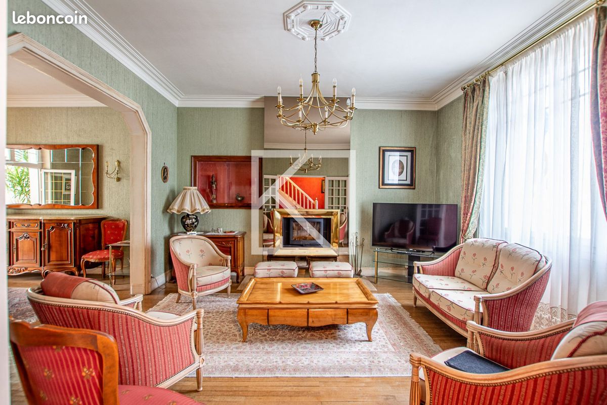 Maison 8 pièces 183 m² · à Angers · 183 m² · 799 000 €