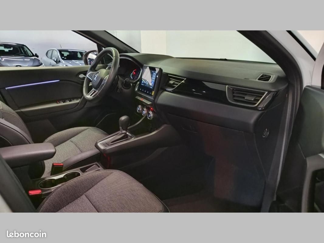 Renault Captur TCe 160 EDC SL Rive Gauche (image 16)
