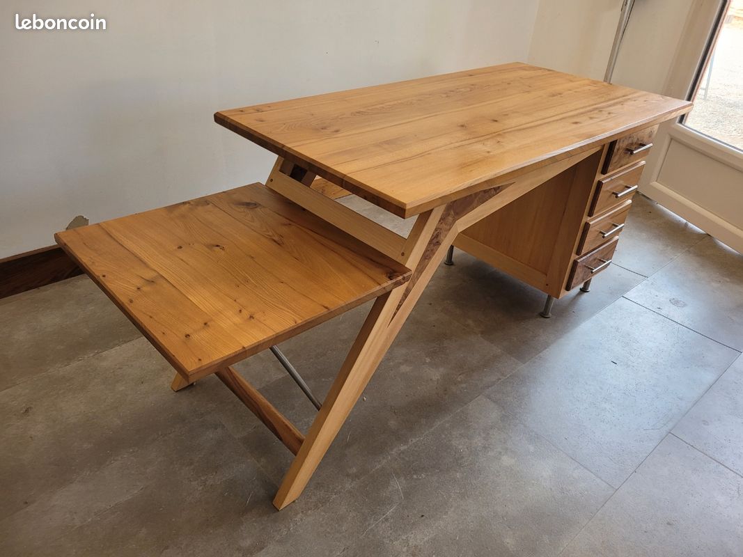 Bureau d'ébéniste signé (image 1)