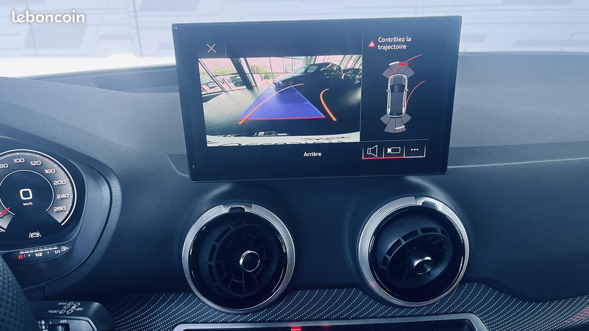 AUDI Q2 35 TFSI 150 S tronic 7 S line Plus (image 20)