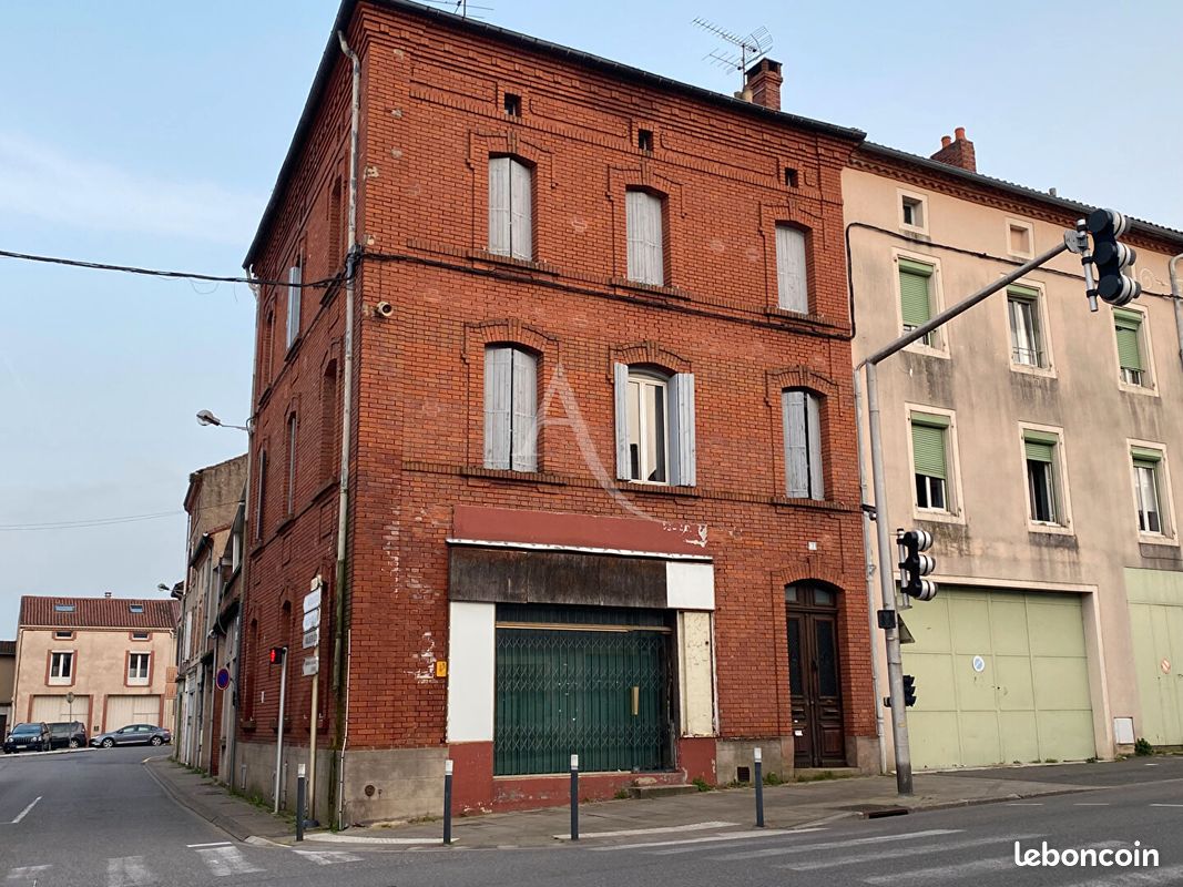 Maison 4 pièces 211 m² · à Carmaux · 211 m² · 125 000 €