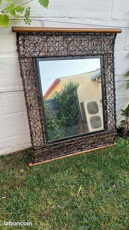 Miroir avec bord en osier moderne (image 1)