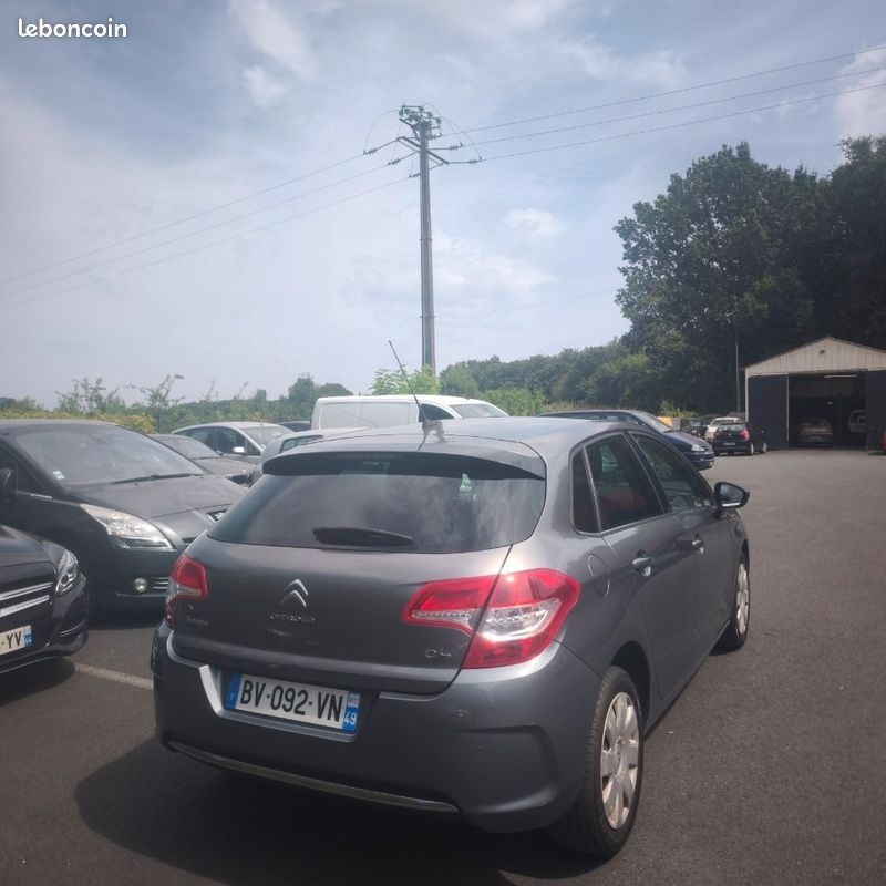 Citroën C4 phase 2 (image 3)