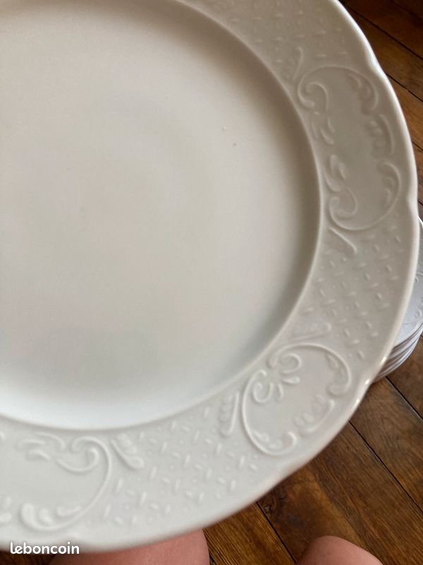 Service de table en porcelaine Apilco (image 2)